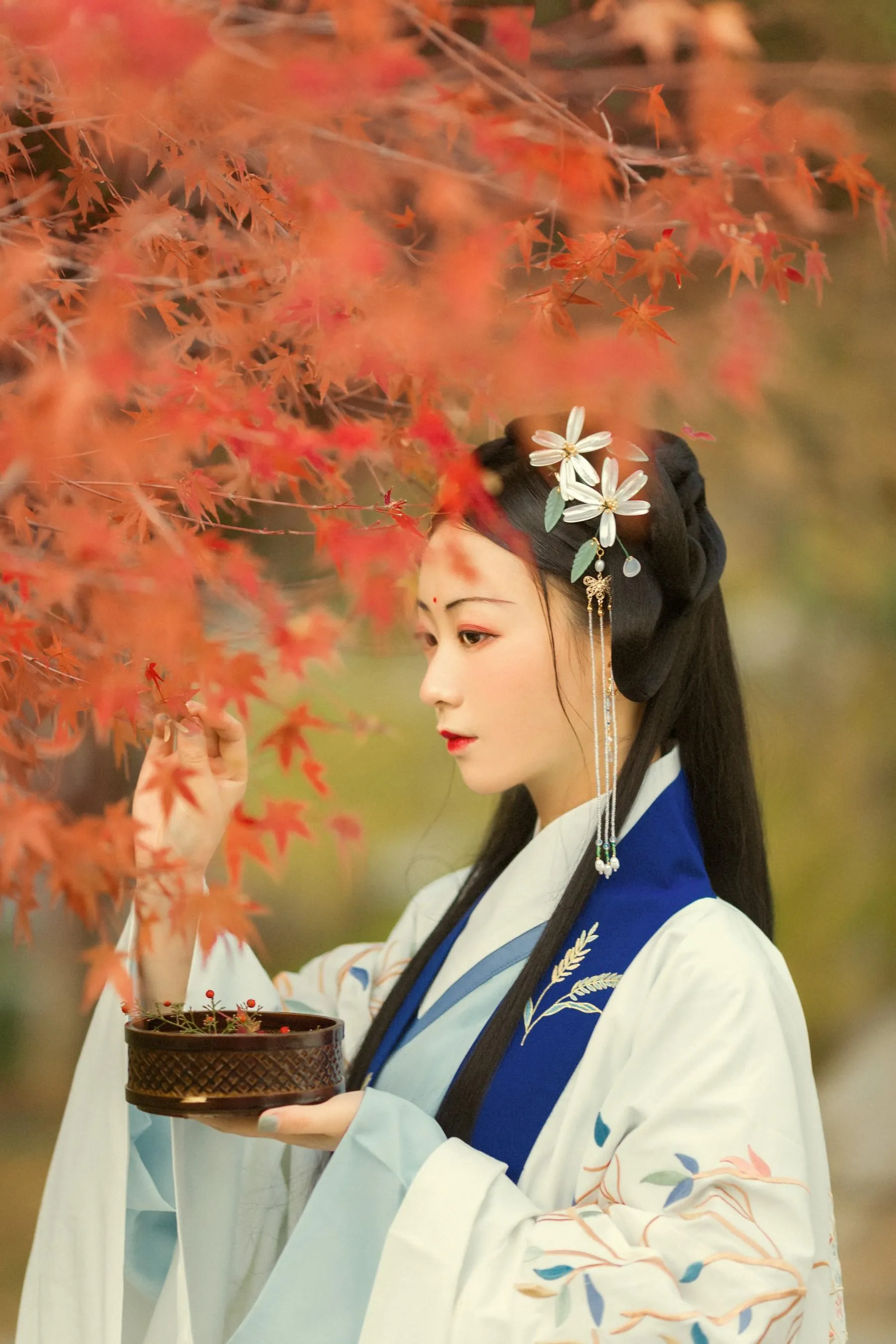 [YITUYU艺图语]2021.09.01 丹枫入秋 门门 [28P]插图5